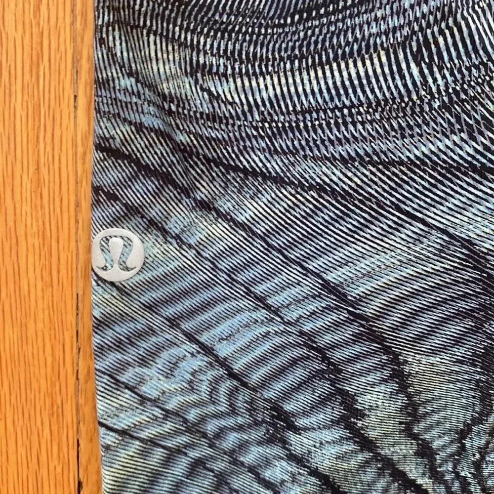 Lululemon sz 2 Fast and Free Tight 25" *Non-Reflective Nulux blue EUC - Picture 8 of 14